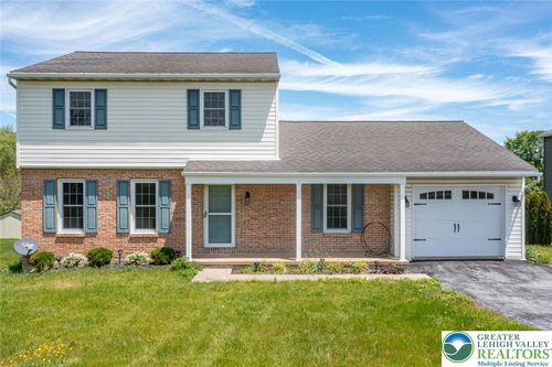 206 Bleile Rd, LENHARTSVILLE, PA, 19534-9126 | Card Image