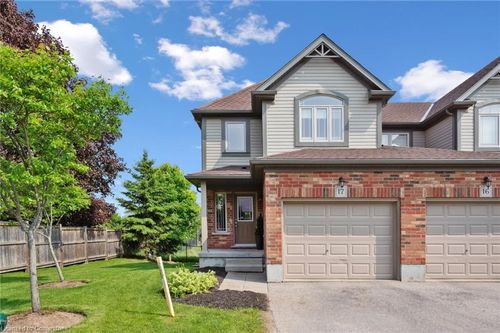 17-355 Macalister Blvd, Guelph, ON, N1L1C6 | Card Image
