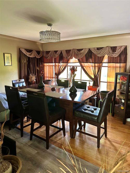 13949 Farley, Redford, MI, 48239-2828 | Card Image