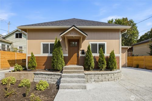 4406 S Othello St, Seattle, WA, 98118-3845 | Card Image