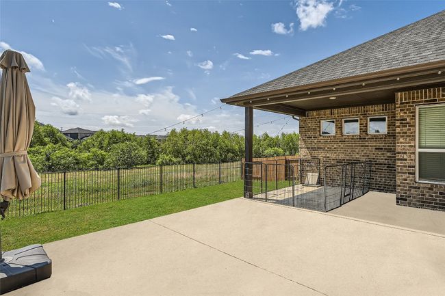658 Cherrystone Loop, House other with 4 bedrooms, 3 bathrooms and 4 parking in Buda TX | Image 6