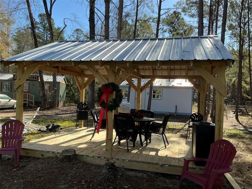 468 Onalaska Dr E, Onalaska, TX, 77360-7004 | Card Image