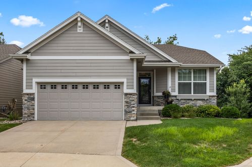 637 Eagle Way, Polk City, IA, 50226-2269 | Card Image