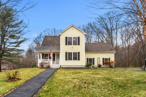 9 Roseberry Ln, Kittery, ME, 03904-1073 | Card Image