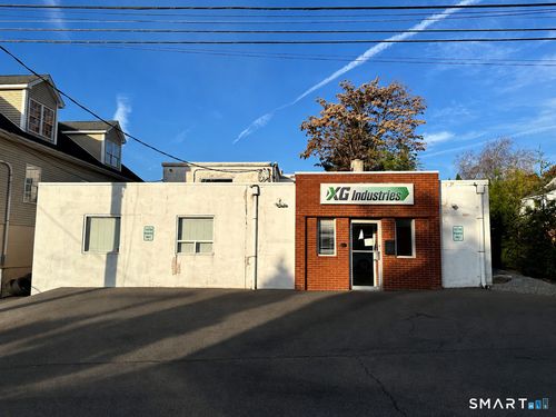 53 Hancock St, Stratford, CT, 06615-6204 | Card Image