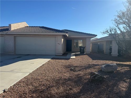 2748 Southern Ave, Kingman, AZ, 86401-5309 | Card Image