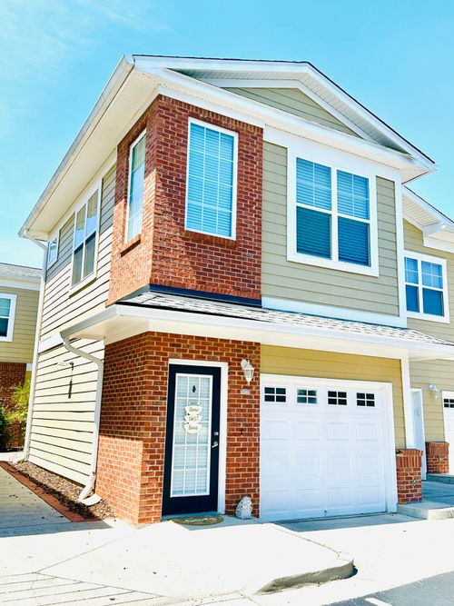 2206 Regency Ct, Chattanooga, TN, 37421-7620 | Card Image