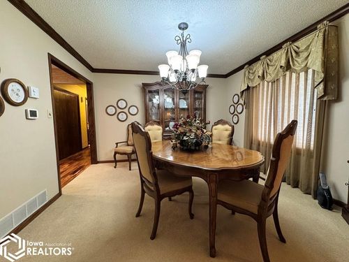 2108 Rodlyn Rd, Webster City, IA, 50595-3042 | Card Image