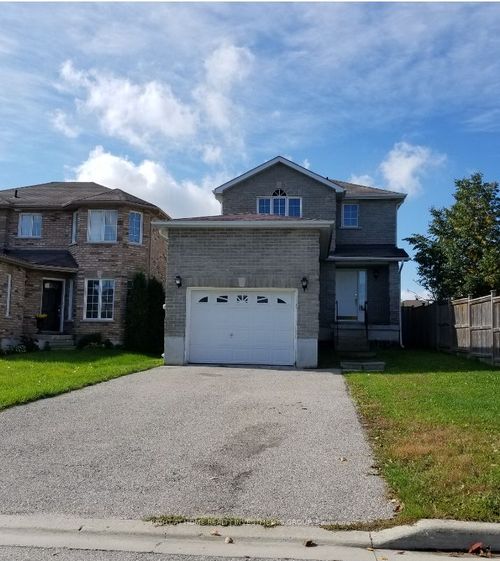 38 Lang Dr, Barrie, ON, L4N0W3 | Card Image