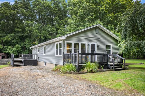 16568 28 Mile Rd, Albion, MI, 49224-9434 | Card Image