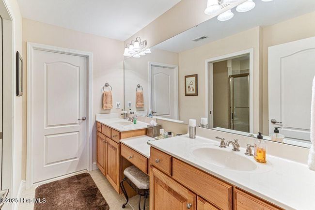 105 W Chelsea Ct, Condo with 2 bedrooms, 2 bathrooms and 2 parking in Southern Pines NC | Image 21