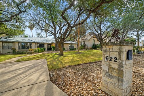 622 Robin Dale Dr, Lakeway, TX, 78734-3422 | Card Image