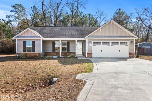 233 Long Neck Drive, Richlands, NC, 28574 | Card Image