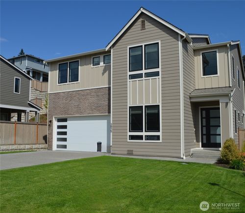 3829 95th Ave E, Edgewood, WA, 98371-2541 | Card Image