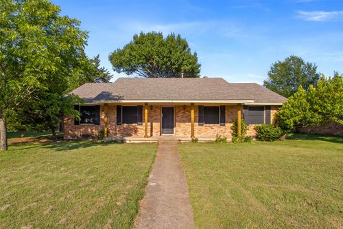 130 Blue Sky Dr, Desoto, TX, 75115-5904 | Card Image