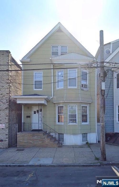 104 S 5th St, Harrison, NJ, 07029-1840 | Card Image