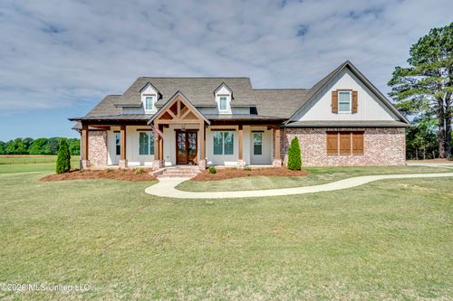 901 Sharon Road, Canton, MS, 39046 | Card Image
