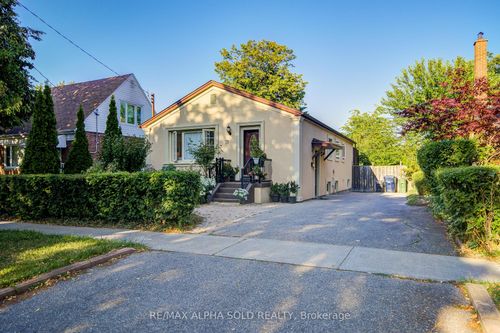 71 Vauxhall Dr, Scarborough, ON, M1P1R1 | Card Image