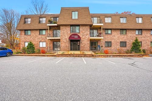 b12-59 School St, Northborough, MA, 01532-2345 | Card Image