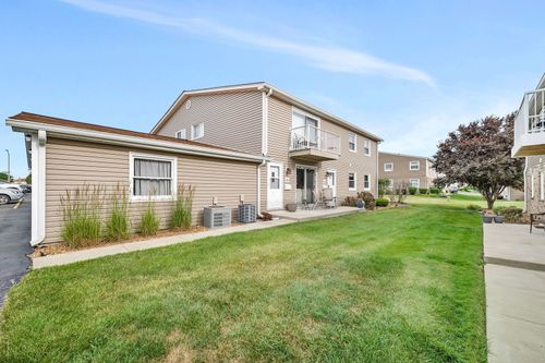 7926-7926 164th Pl, Tinley Park, IL, 60477-1477 | Card Image