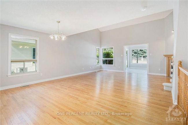 15 Rosetta Ave, House other with 4 bedrooms, 3 bathrooms and 4 parking in Nepean ON | Image 5