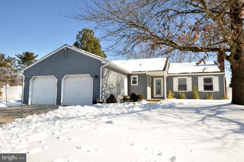 44 Greenbrook Dr, MARLTON, NJ, 08053-1952 | Card Image