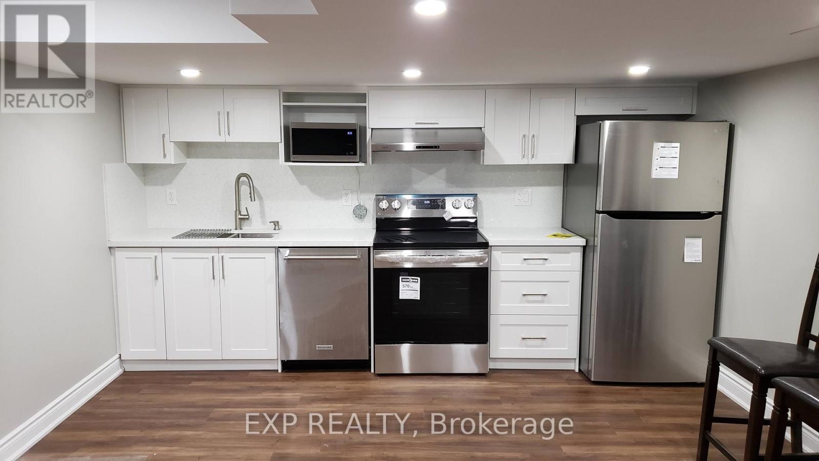 Residential Lease in Oakville (GO Glenorchy)