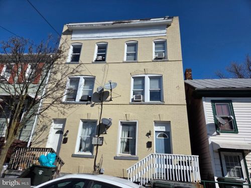 434 W Franklin St, HAGERSTOWN, MD, 21740-4602 | Card Image