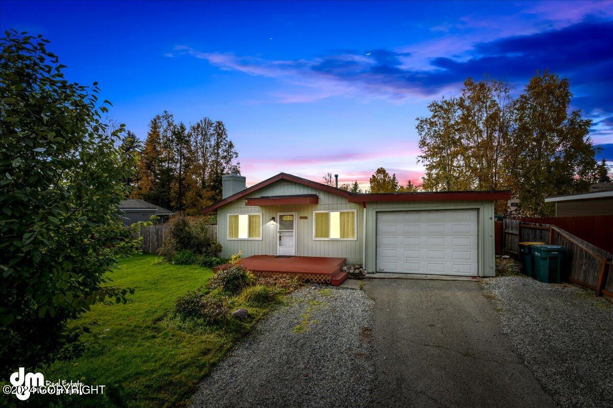 Rovenna St, Anchorage, AK 99518