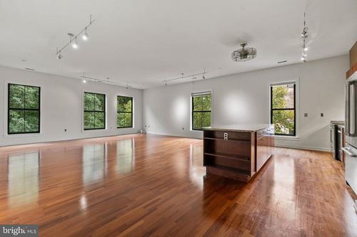 unit-323-2007 Clipper Park Rd, BALTIMORE, MD, 21211-1459 | Card Image