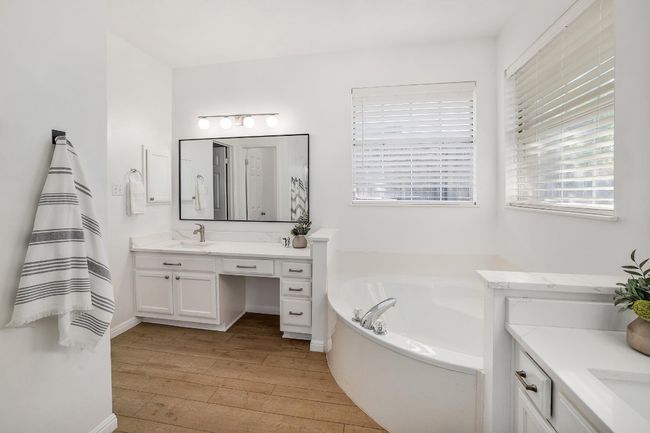 17811 Worley Dr, House other with 3 bedrooms, 2 bathrooms and null parking in Pflugerville TX | Image 15