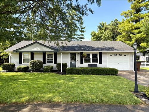 164 Beverly Pl, Xenia, OH, 45385-1104 | Card Image