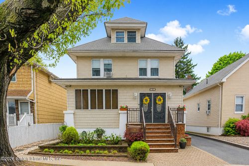 109 Adams Avenue, Staten Island, NY, 10306 | Card Image