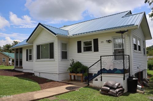 172 Harless Ave, Jonesville, VA, 24263-6549 | Card Image