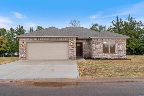 305 Parkway Ave, Morrilton, AR, 72110-1577 | Card Image