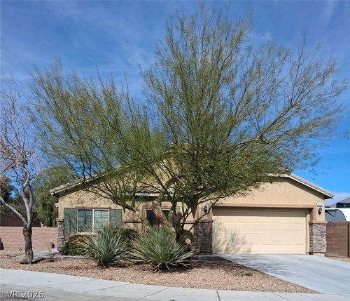 6112 Patriots Point Ct, Las Vegas, NV, 89108-4301 | Card Image