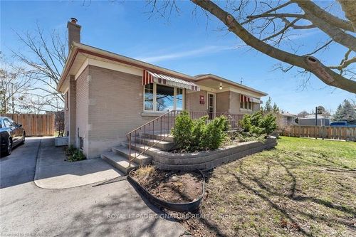 20 Horner St, Brantford, ON, N3R2C4 | Card Image