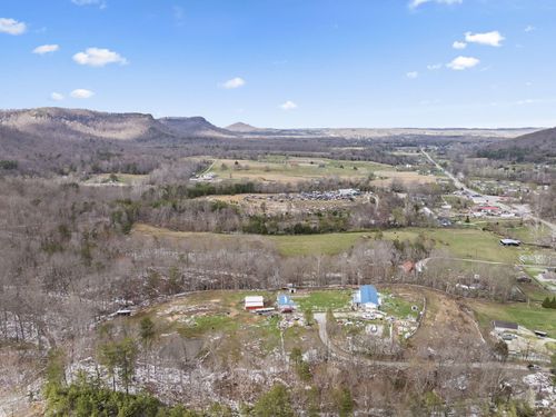 10494 Mckee Rd, Berea, KY, 40403 | Card Image