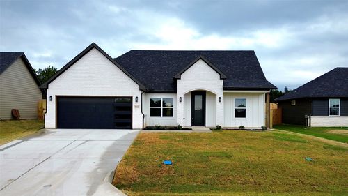 2502 Lakeridge Dr, Granbury, TX, 76048-6519 | Card Image