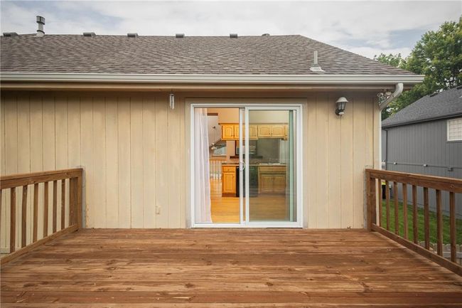 View of deck | Image 31