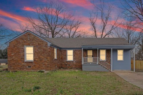 5025 Loch Lomond Rd, Memphis, TN, 38116-7939 | Card Image