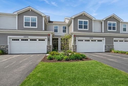 3206 Martini St, Mundelein, IL, 60060-5508 | Card Image