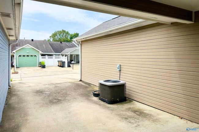 313 Clark St Sw, Townhouse with 2 bedrooms, 2 bathrooms and null parking in Decatur AL | Image 32