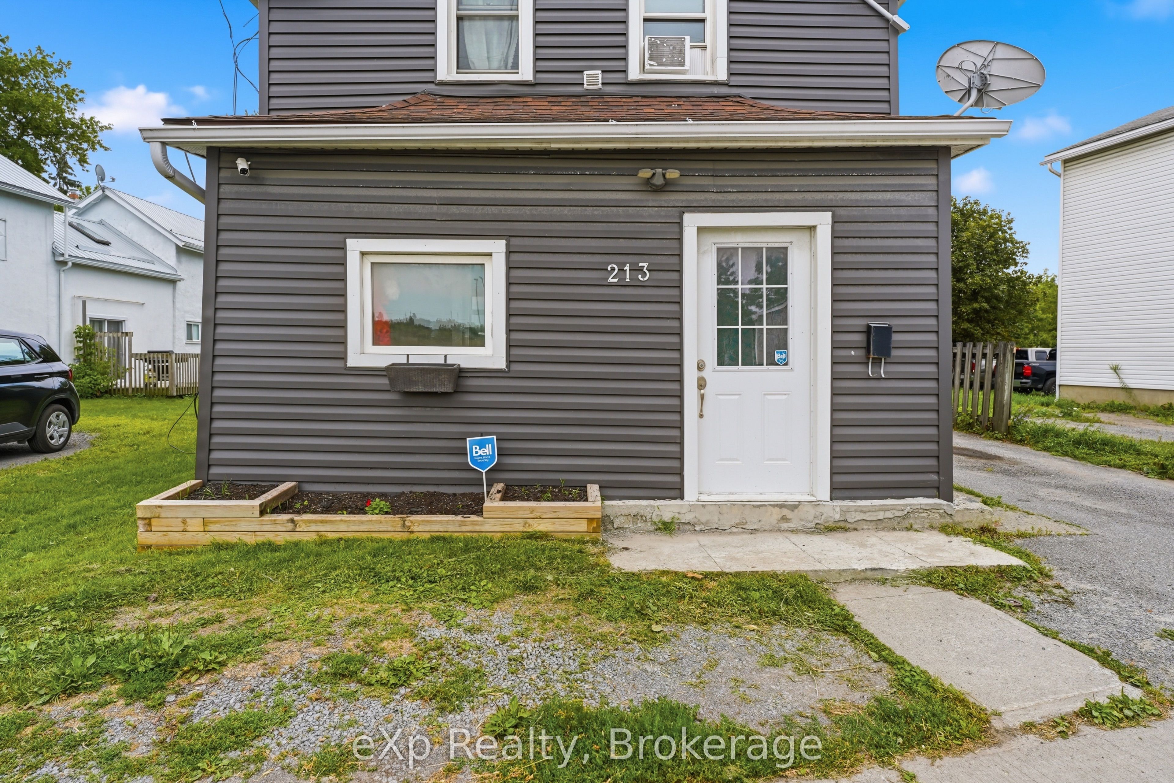Residential in Belleville 4