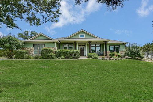 520 Murphy Dr, Bertram, TX, 78605-4430 | Card Image