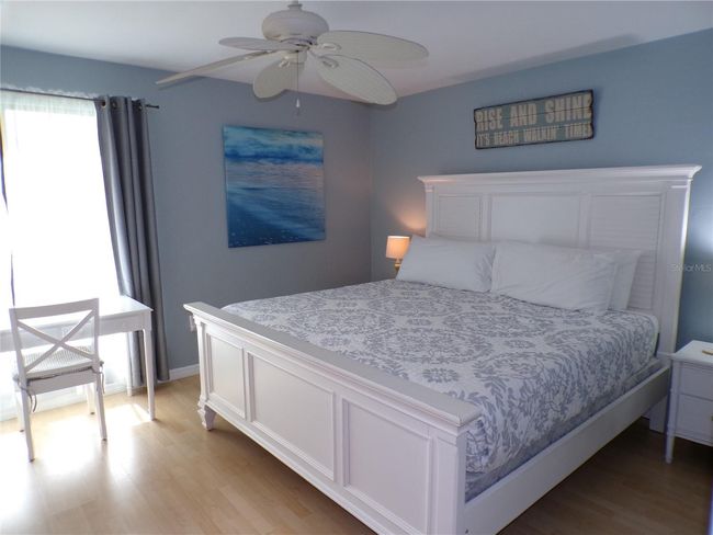 UNIT-207 - 1801 Gulf Dr N, Condo with 2 bedrooms, 2 bathrooms and null parking in BRADENTON BEACH FL | Image 17
