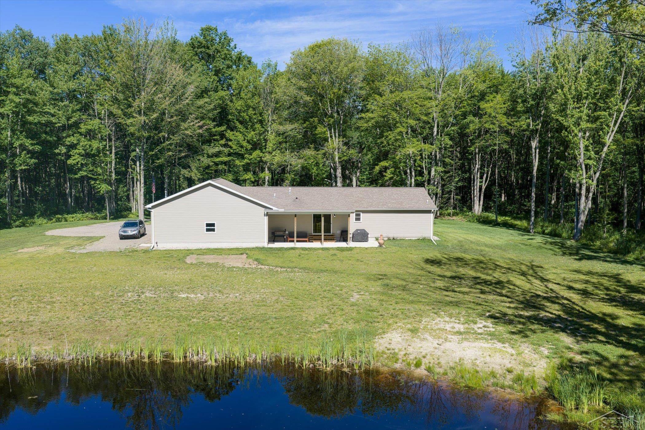 Residential in Mills Township 3