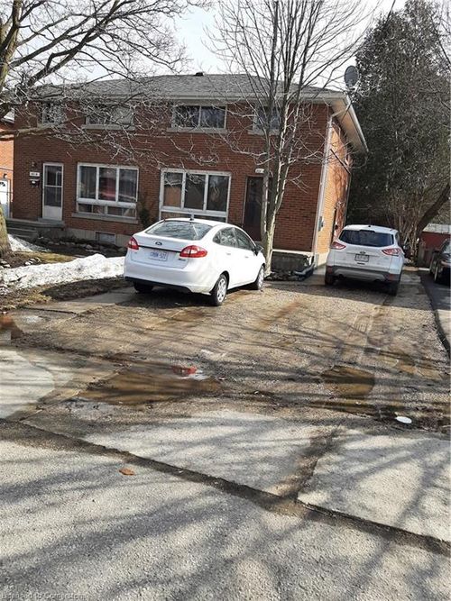 a-201 Erb St E, Waterloo, ON, N2J1M7 | Card Image