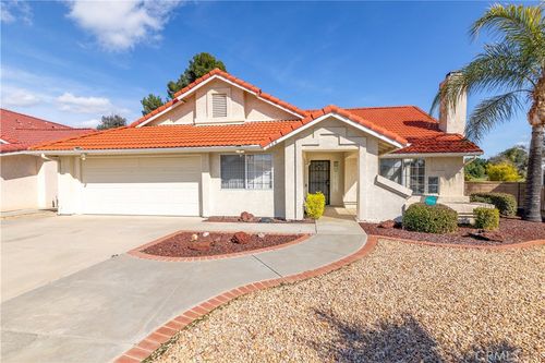 1886 Ash Tree Ln, Hemet, CA, 92545-8103 | Card Image