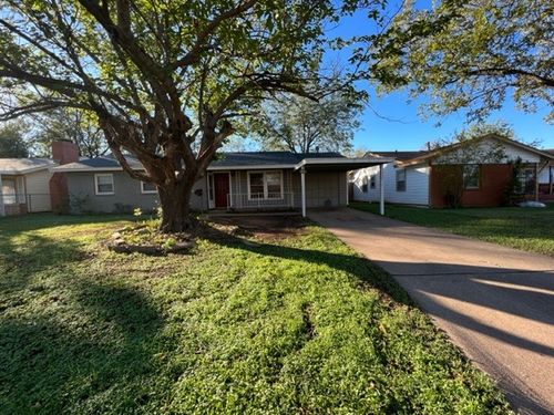 3261 Sherry Ln, Abilene, TX, 79603-2125 | Card Image